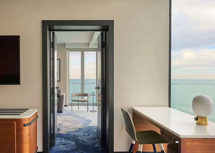 Sable At Navy Pier Chicago, Curio Collection By Hilton